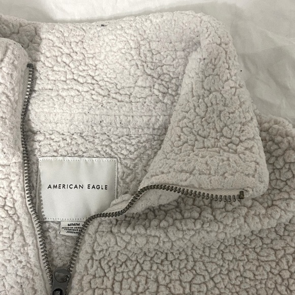 American Eagle Quarter Zip Sherpa || Size Medium - Picture 2 of 3